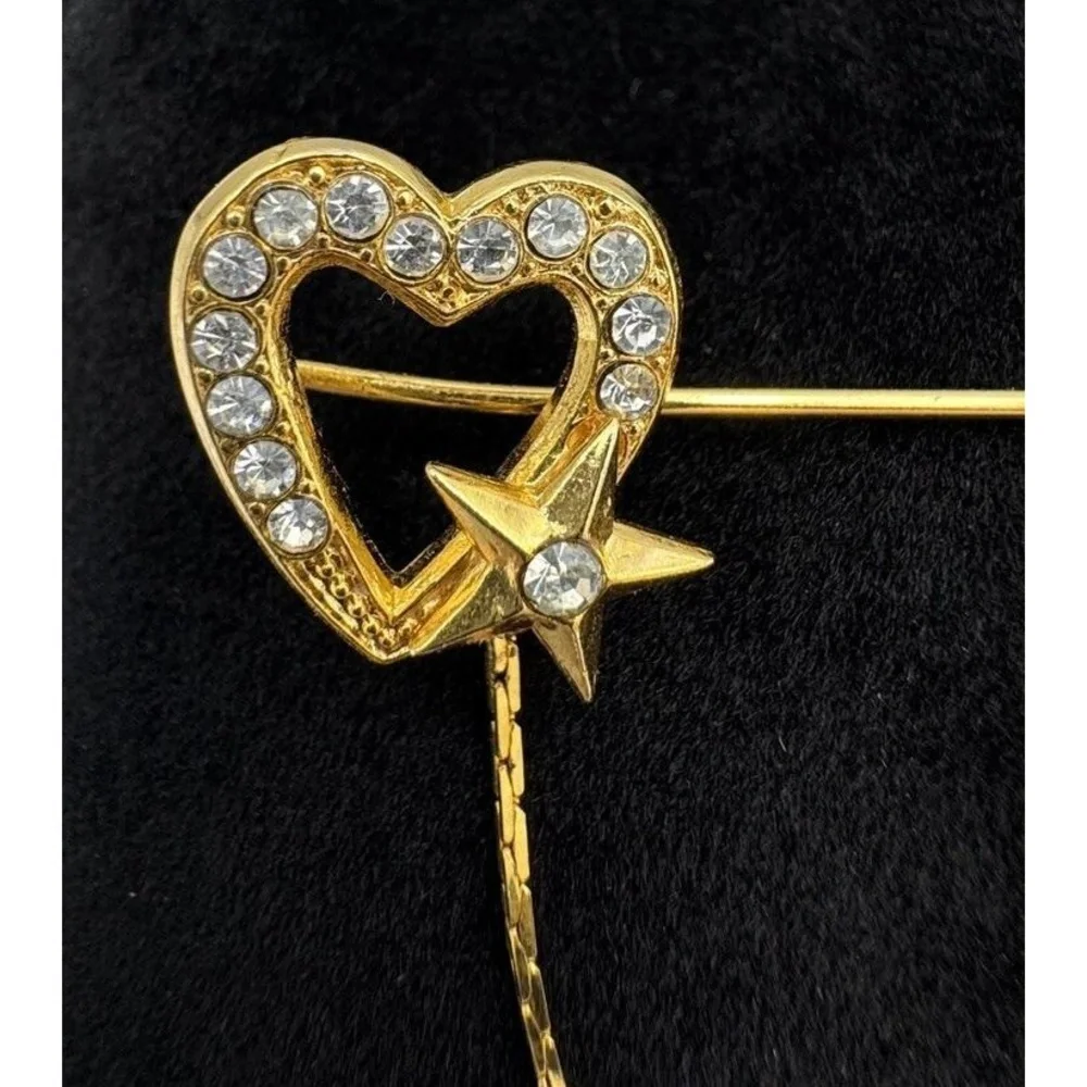 Vintage Valentines Day Gold Tone Rhinestone Heart Star Locking Stink Pin & Chain